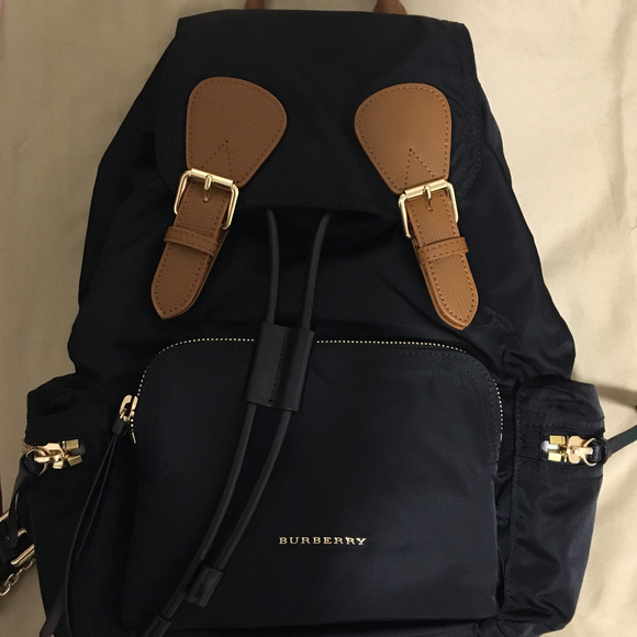 SOLD Burberry Medium Rucksack Nylon Leather - Picture 4 of 8